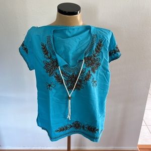 Embroidered Short Sleeve Top